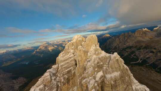 Dolomites，意大利，山， Fpv