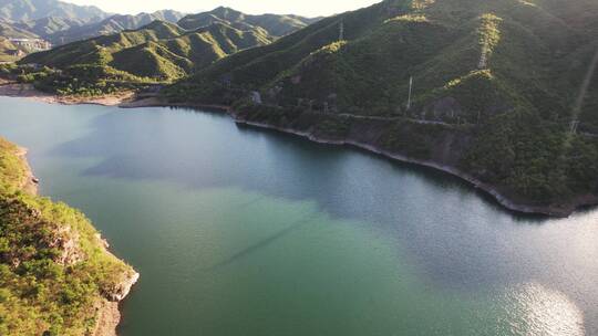 航拍北京青山绿水-门头沟斋堂水库视频素材模板下载