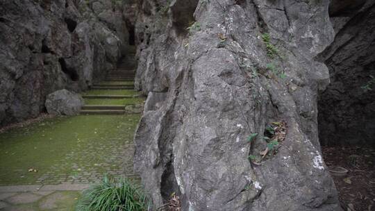 杭州吴山景区瑞石山摩崖石刻群