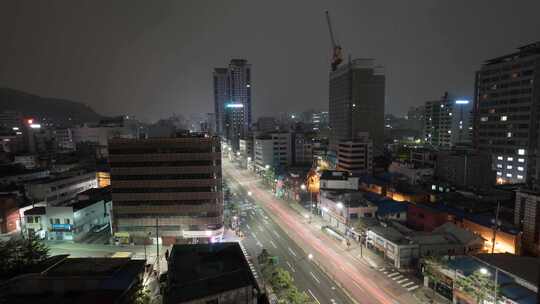 首尔，城市景观，街道，交通