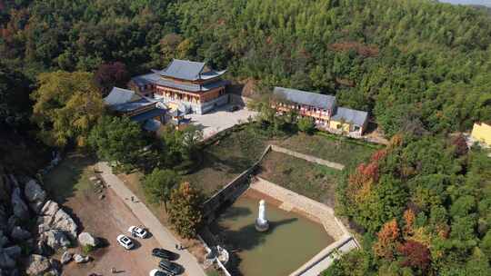 秋日的芜湖浮山寺古银杏风光