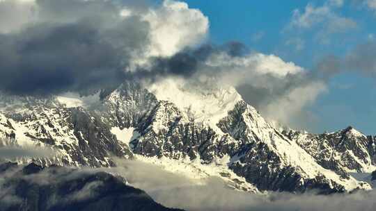 梅里雪山