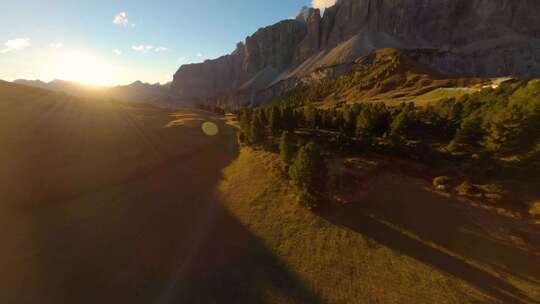 Dolomites，意大利，山， Fpv