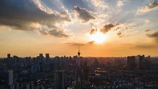 航拍成都城市全景夕阳晚霞