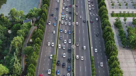 洛阳城市道路交通汽车行驶航拍