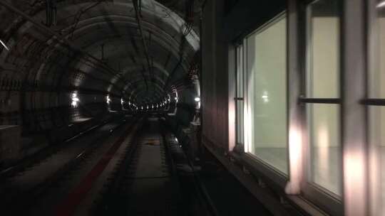 城市地铁隧道第一视角