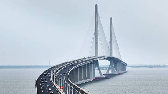 【可商用】上海长江大桥航拍崇明长兴岛三角视频素材模板下载