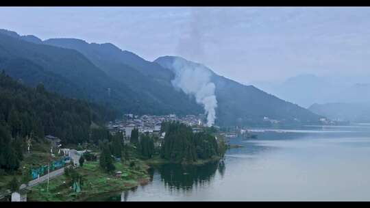 高清实拍眉山风光洪雅雅女湖