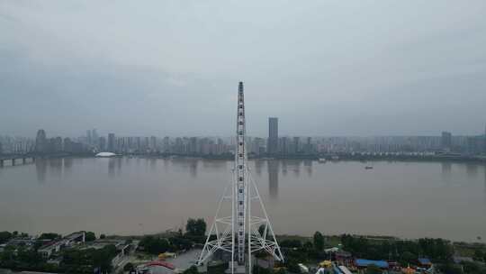 航拍江西南昌之星摩天轮