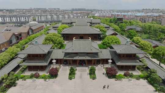 上海宝山寺寺庙中式建筑航拍