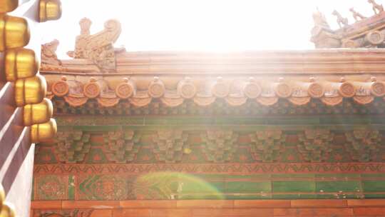 故宫博物院传统古建筑屋檐瓦片角脊神兽视频素材模板下载