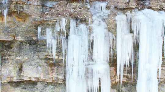 气候变暖 冰锥冰挂滴水 雪山融水水