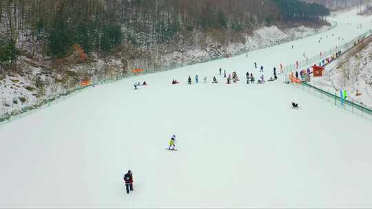 冬奥会雪场初级滑雪区训练冬奥会实拍