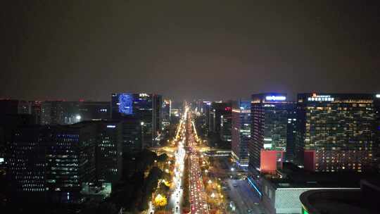 四川成都城市夜景拥堵交通天府大道