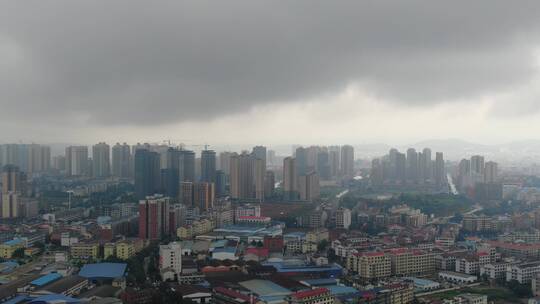 城市航拍乌云密布暴雨来临