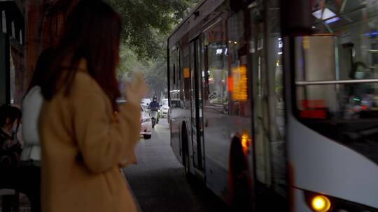 2023广州天河乘坐公交车大合集视频素材模板下载
