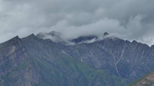 西藏山南大山航拍空镜