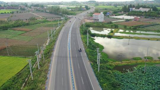 湖北G318国道乡村农田公路交通风光