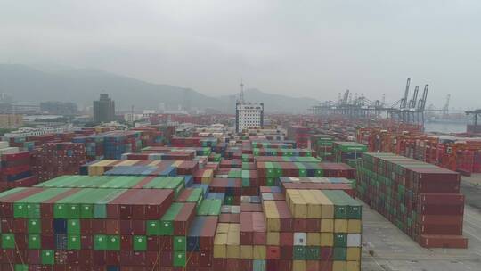 港口 码头 物流运输 航运 长江 集装箱