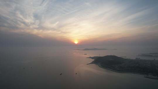 海上夕阳晚霞日落航拍