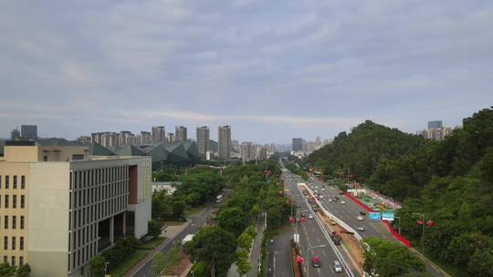 深圳市龙岗区体育中心