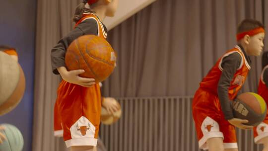 人像学生才艺表演篮球表演技能挑战动作艺术视频素材模板下载
