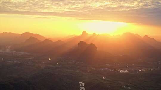 航拍韶关丹霞地貌丹霞山 阳元峰 长老峰景区