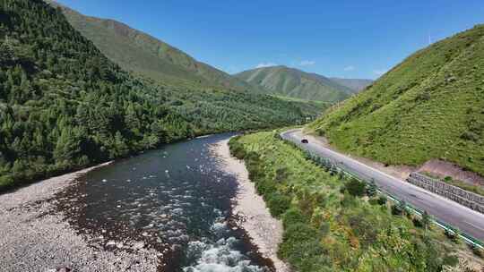 四川莲宝叶则景区公路汽车自驾旅游航拍