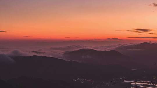 壮丽山峦日出云海延时