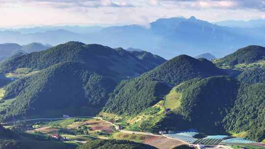 航拍高山草原森林