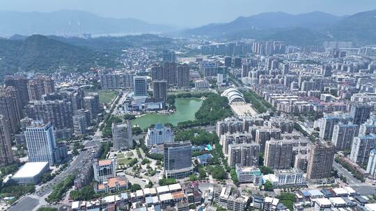 福州长乐城市建筑风光航拍长山湖公园风景