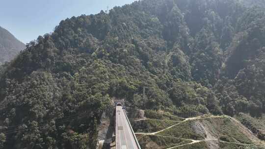 二郎山喇叭河