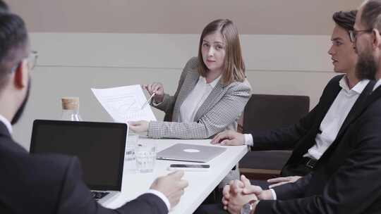 商务办公领导开会职场工作视频