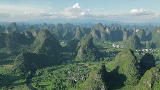 航拍广西桂林喀斯特地貌山川河流