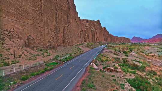 天山山脉独库公路航拍