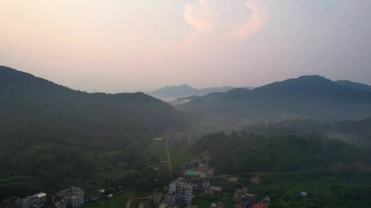 新农村大山田野森林日出日落夕阳朝阳