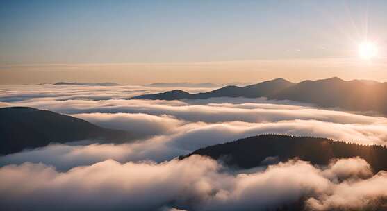 森林云海阳光山峰云雾大自然树林丁达尔效应