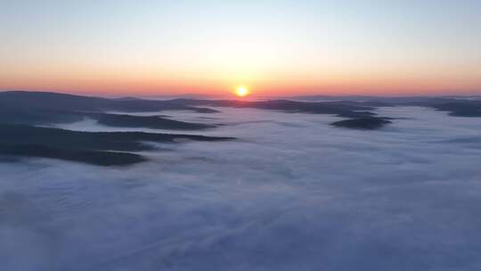 航拍黎明山川云海日出