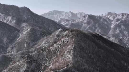 秦岭冬天下雪 白雪皑皑视频素材模板下载