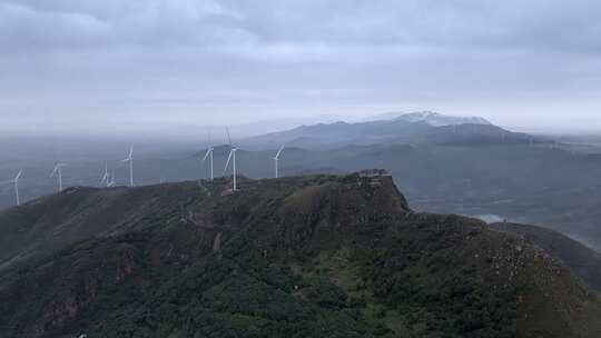 航拍洛阳万安山山顶公园