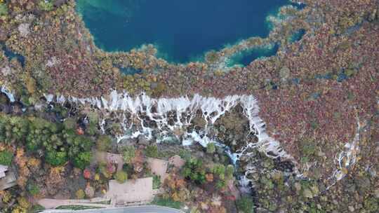 四川九寨沟彩林秋景和蓝色海子