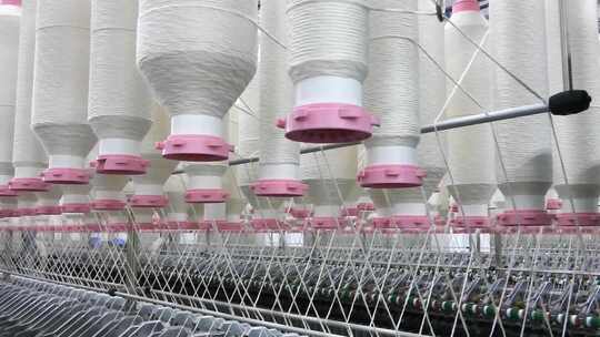 纺织厂生产线设备视频素材模板下载