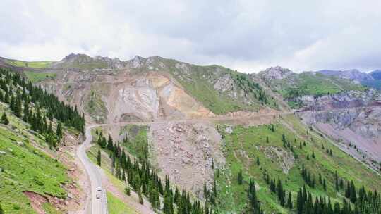 新疆伊犁昭苏伊昭公路风景航拍