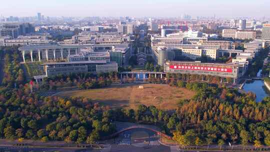 航拍上海张江上海科技大学校园