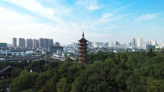 常州市红梅公园与天宁禅寺