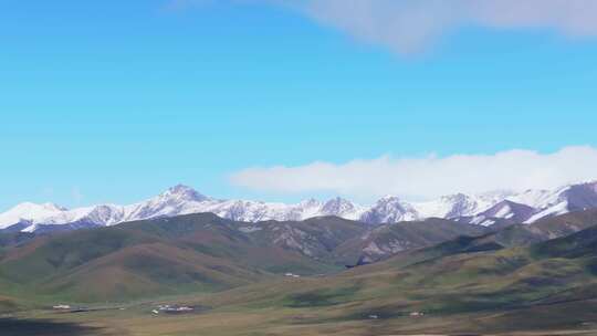 航拍青藏高原青海祁连山脉天境祁连雪山雪景