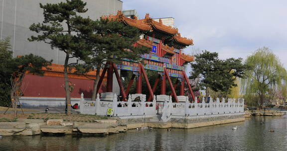 北京园林博物馆内的牌楼建筑