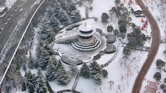 西安大唐芙蓉园雪景视频素材模板下载