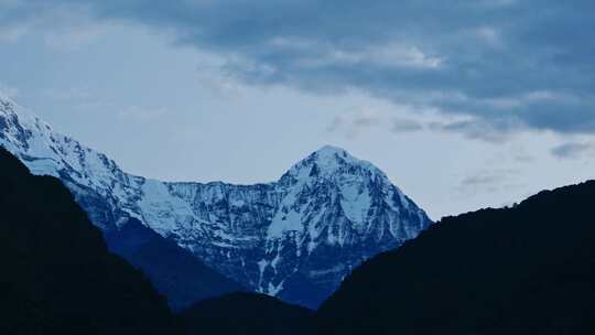 喜马拉雅山脉雪山延时摄影视频素材模板下载