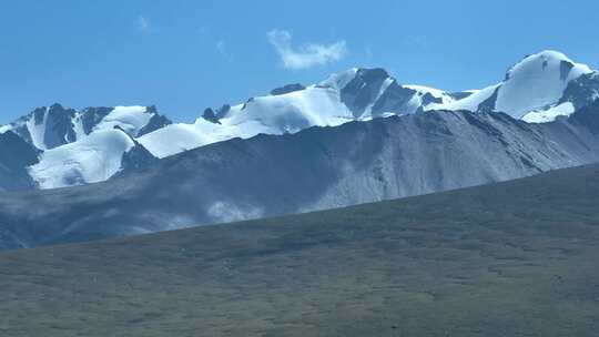 雪山山脉